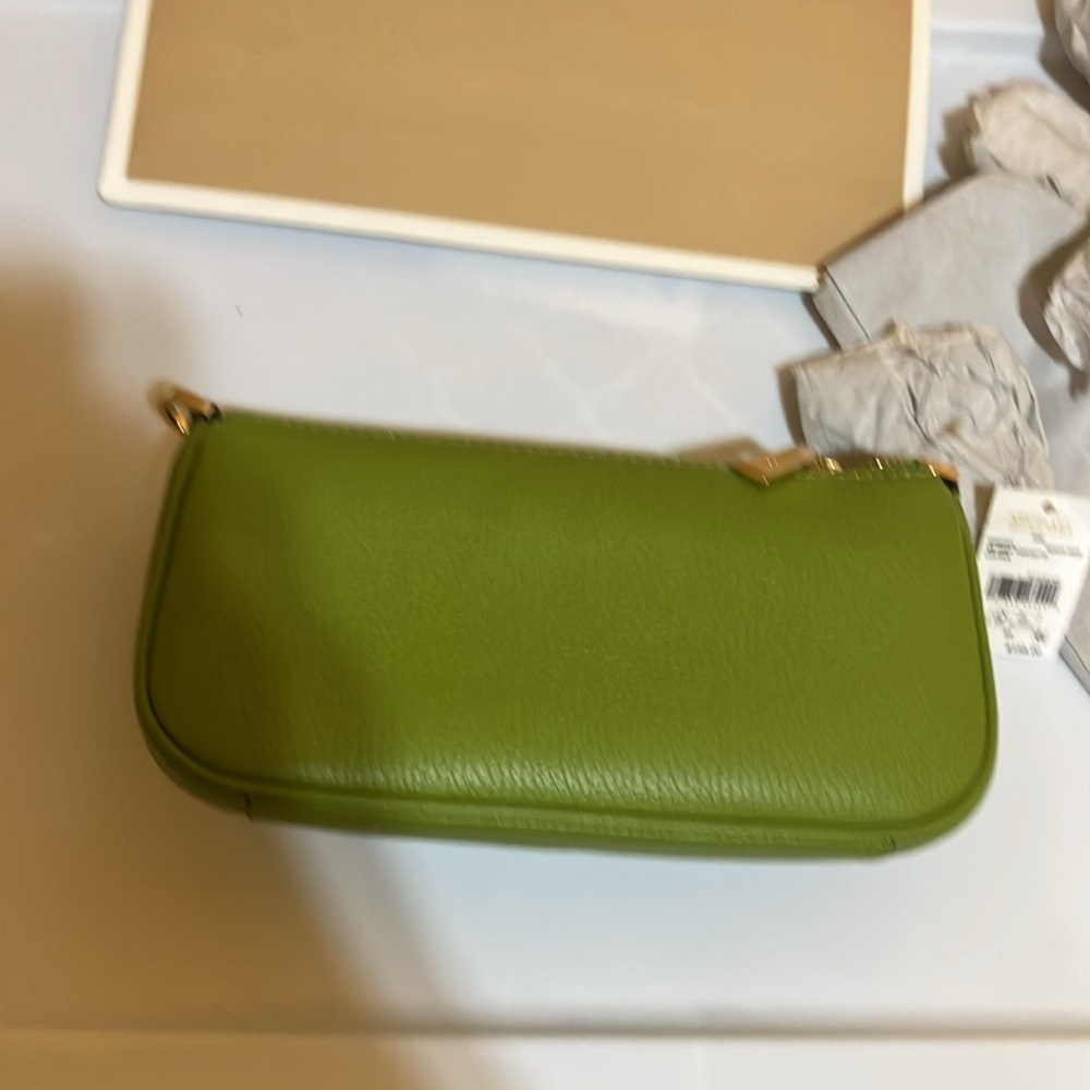Michael Kors ZOE SM Conv Poshette Meadow Green pebble leather - Picture 6 of 10